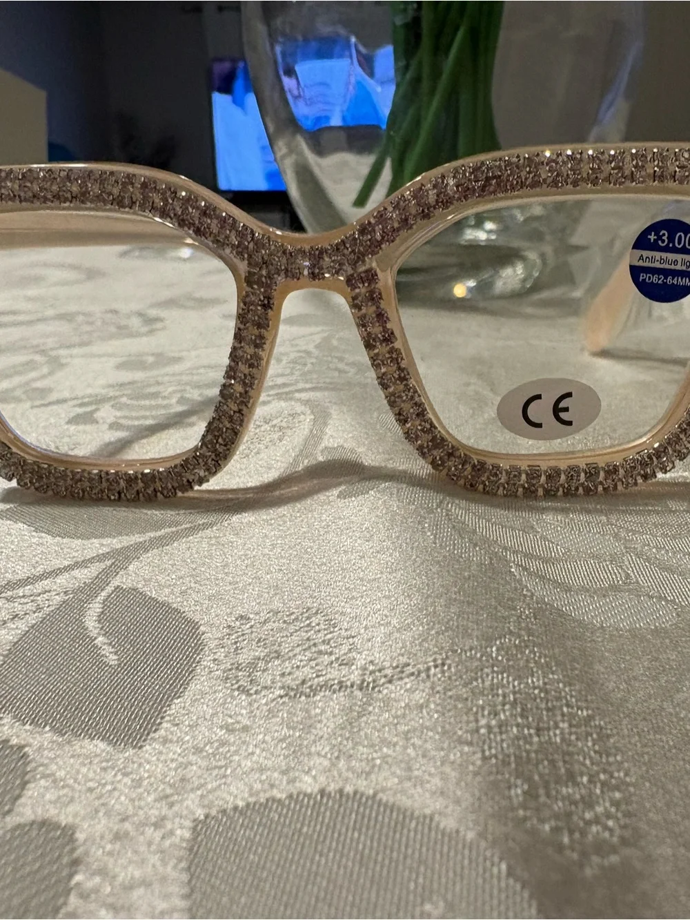 Diamond studded Glasses +3.00 Case & Neck Hanger “anti-Blue Light New